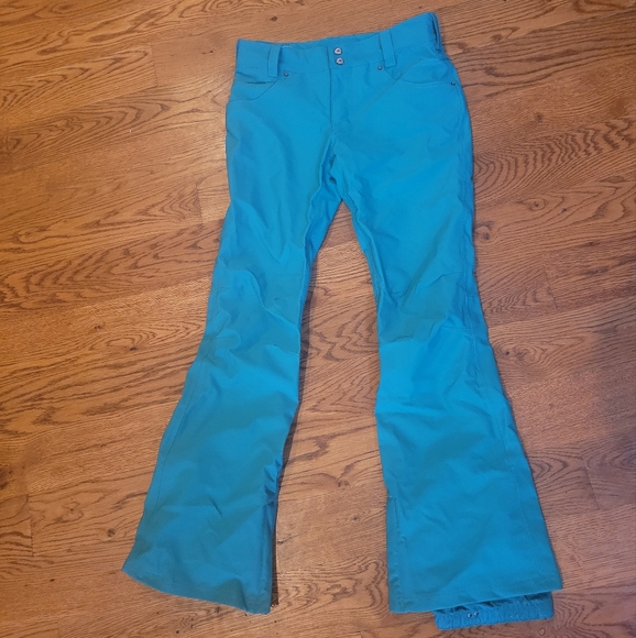 NWT Aperture Snow Pants - Picture 2 of 9